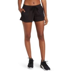 Zella Woman’s Active Black Shorts